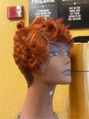 Stylish Short Lace Front Wig in Vibrant Copper
